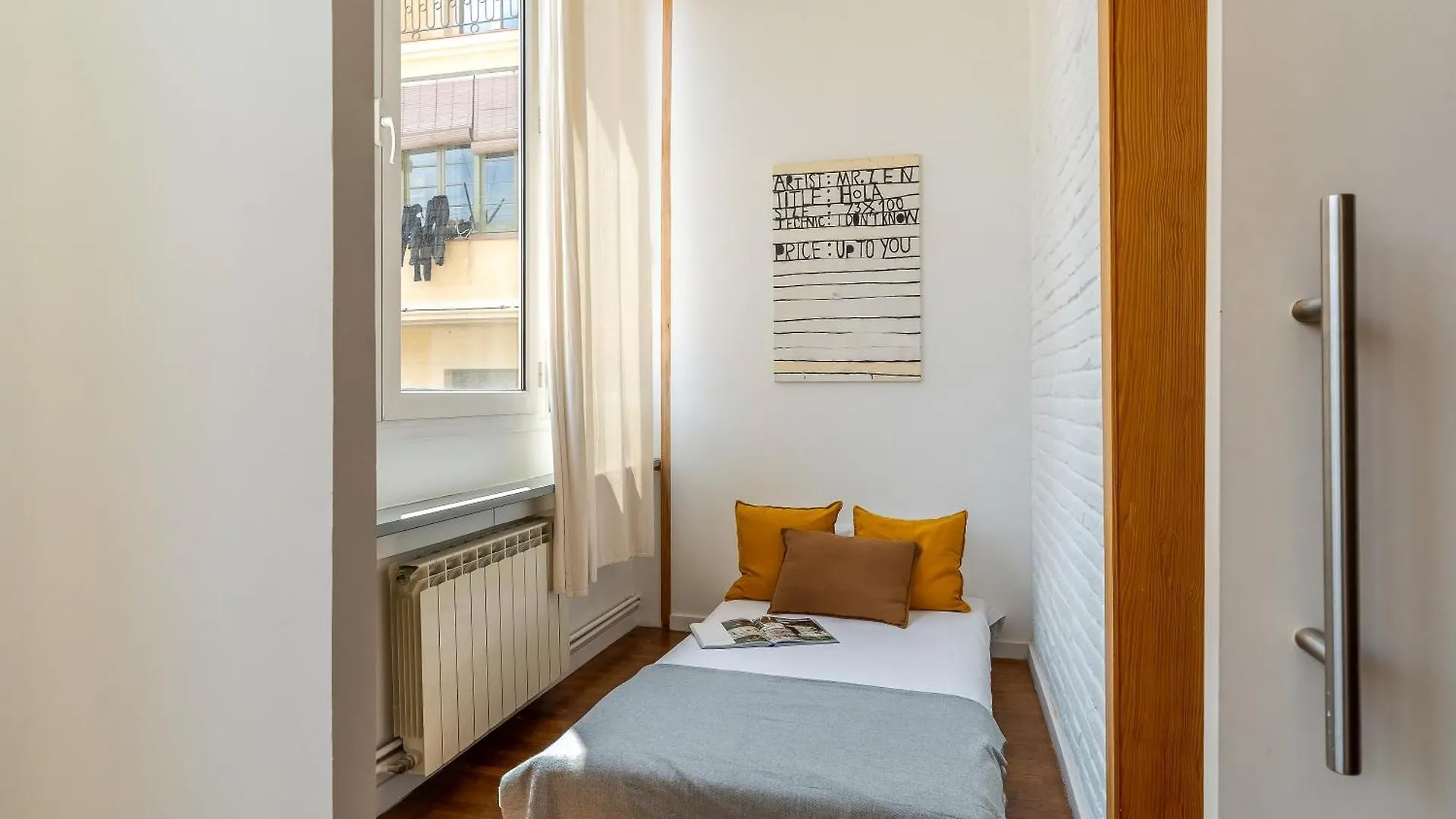 Canela Homes Barcelona Art 0*,